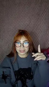 Miharu  online show from 11/25/25, 02:55