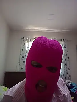 EweXZZ online show from 12/21/25, 12:23