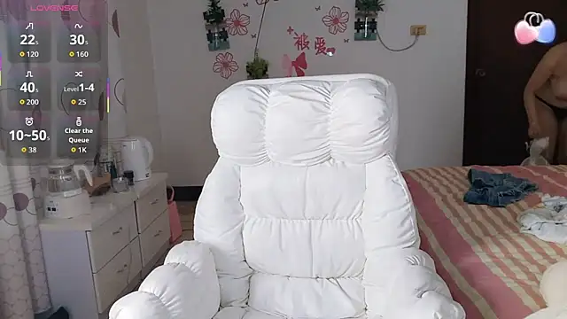Snapshot of MissU_558 chatting on 06/20/26, 08:39 MissU 558 online show from 06/20/26, 08:39