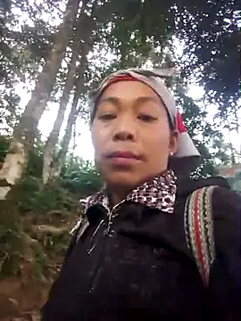 Snapshot of beba1100 chatting on 11/26/25, 10:16 beba1100 online show from 11/26/25, 10:16