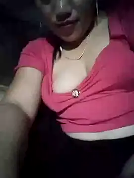 Snapshot of beny8800 chatting on 11/24/25, 07:35 beny8800 online show from 11/24/25, 07:35