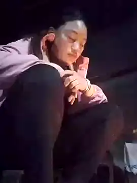 Snapshot of beny8800 chatting on 11/25/25, 11:05 beny8800 online show from 11/25/25, 11:05