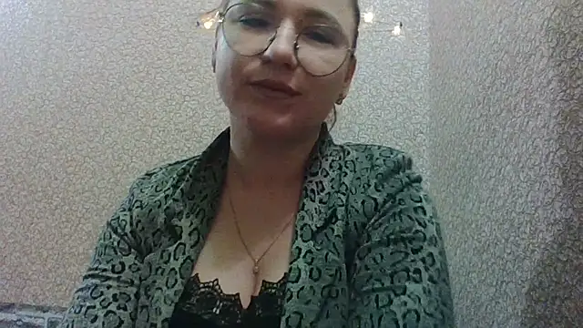 Dark lady99 online show from 12/17/25, 07:36