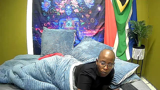 Snapshot of SexyCurves9 chatting on 06/29/26, 08:42 SexyCurves9 online show from 06/29/26, 08:42
