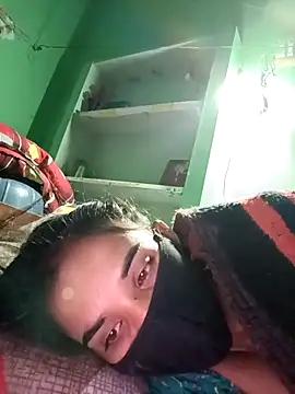 Snapshot of Uma_sain chatting on 12/04/25, 12:42 Uma sain online show from 12/04/25, 12:42