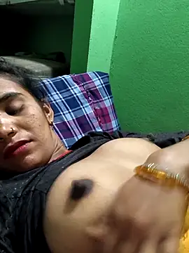 Snapshot of Uma_sain chatting on 04/05/26, 10:51 Uma sain online show from 04/05/26, 10:51