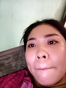 Lin-kute98 online show from 04/11/26, 07:45