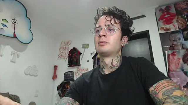 CryBoy13 online show from 12/01/25, 11:21