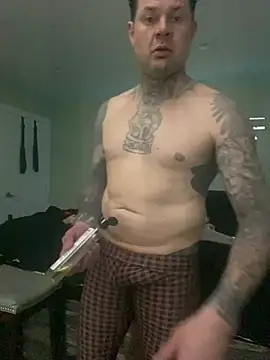 Snapshot of JSizzle13 chatting on 02/13/26, 07:04 JSizzle13 online show from 02/13/26, 07:04