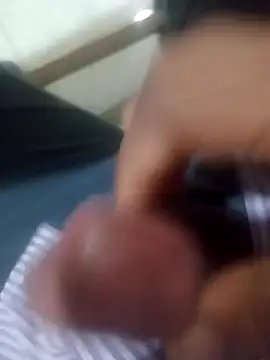 Snapshot of LovelyHughes chatting on 03/04/26, 06:14 LovelyHughes online show from 03/04/26, 06:14