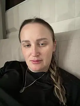 TomilaSi online show from 04/04/26, 10:46