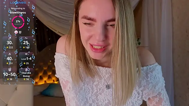 molly crystal online show from 12/17/25, 02:17