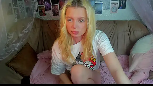 AlysaMeow online show from 03/18/26, 01:42