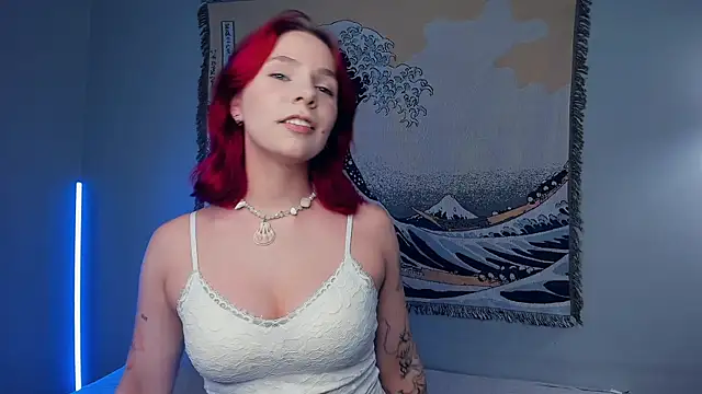 Snapshot of Solarspark chatting on 11/27/25, 06:59 Solarspark online show from 11/27/25, 06:59