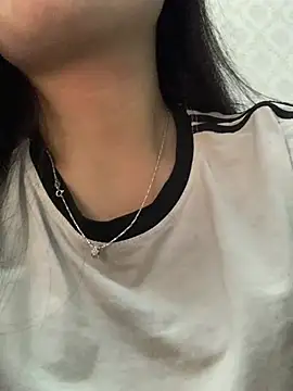 Snapshot of lana-kan chatting on 03/27/26, 01:33 lana-kan online show from 03/27/26, 01:33