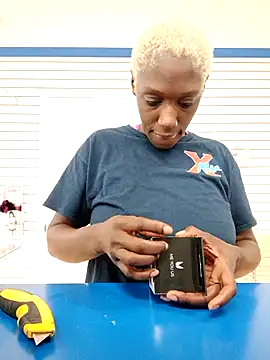 Snapshot of Harleene_Quinzelle chatting on 12/14/25, 01:00 Harleene Quinzelle online show from 12/14/25, 01:00