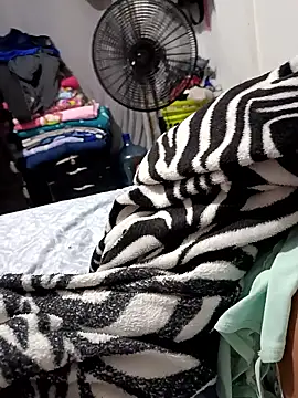 Snapshot of culona2417 chatting on 01/08/26, 09:55 culona2417 online show from 01/08/26, 09:55