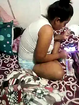 Snapshot of culona2417 chatting on 02/07/26, 08:29 culona2417 online show from 02/07/26, 08:29