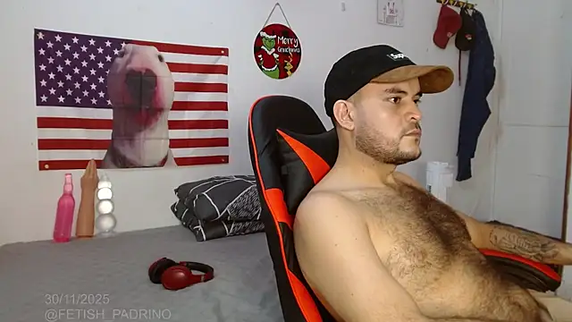 Snapshot of holegape chatting on 12/01/25, 04:06 holegape online show from 12/01/25, 04:06