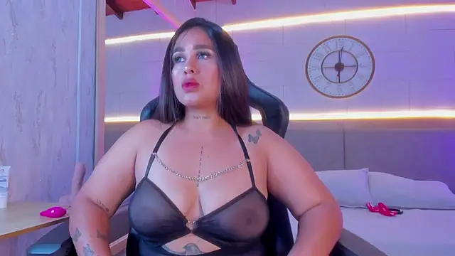 Julietaa 1 online show from 12/05/25, 07:32