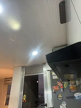 Snapshot of SaraAndrade_ chatting on 02/19/26, 10:55 SaraAndrade online show from 02/19/26, 10:55