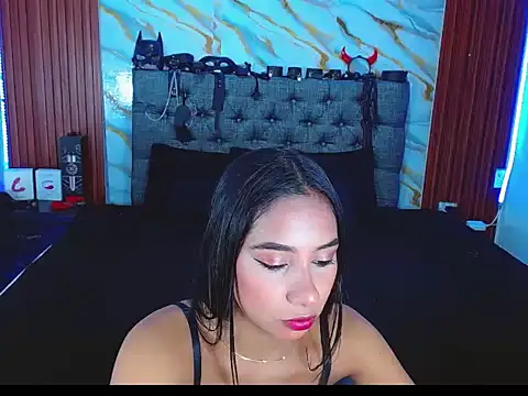 Meryandcris online show from 11/27/25, 03:03