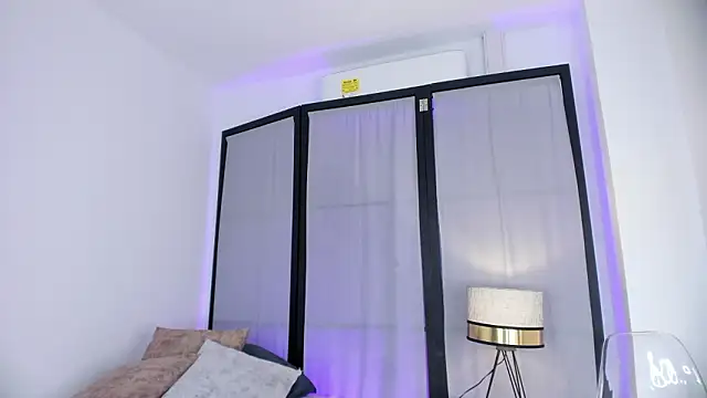 niicole steele  online show from 01/16/26, 08:02