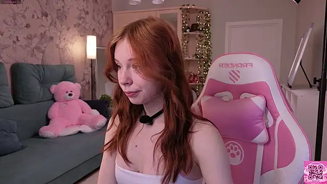 Snapshot of eva_aria chatting on 03/29/26, 09:04 eva aria online show from 03/29/26, 09:04