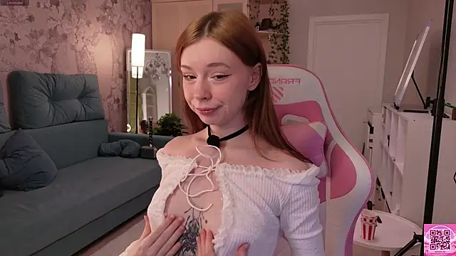 Snapshot of eva_aria chatting on 04/07/26, 08:09 eva aria online show from 04/07/26, 08:09