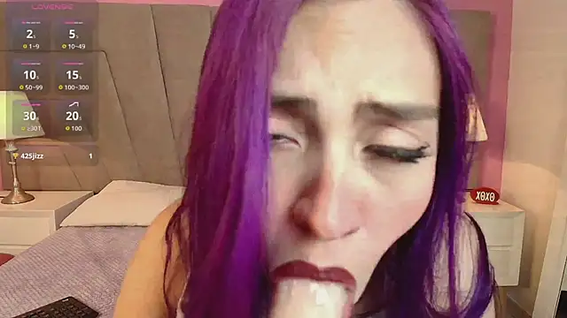 Snapshot of Emilyroth chatting on 04/11/26, 09:41 Emilyroth online show from 04/11/26, 09:41