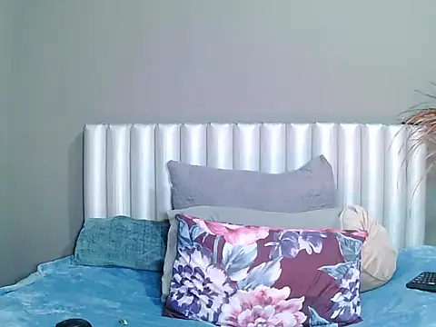 SavageHoney online show from 11/28/25, 07:38