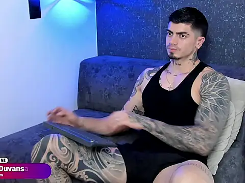 Snapshot of _mrcock__ chatting on 03/25/26, 10:05 mrcock online show from 03/25/26, 10:05