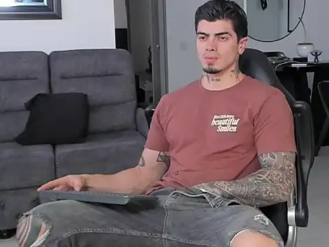 Snapshot of _mrcock__ chatting on 06/23/26, 07:12 mrcock online show from 06/23/26, 07:12