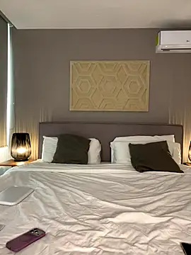 PrincessVeronica online show from 11/30/25, 06:34