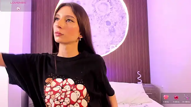 IvannaVolk  online show from 02/11/26, 06:29