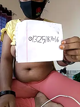 Snapshot of Jhunaki_789 chatting on 02/07/26, 03:54 Jhunaki 789 online show from 02/07/26, 03:54