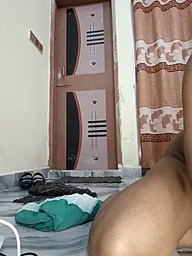 Snapshot of Jhunaki_789 chatting on 02/13/26, 05:09 Jhunaki 789 online show from 02/13/26, 05:09