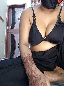 Snapshot of Jhunaki_789 chatting on 04/08/26, 05:13 Jhunaki 789 online show from 04/08/26, 05:13