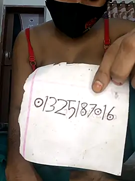 Snapshot of Jhunaki_789 chatting on 04/14/26, 05:30 Jhunaki 789 online show from 04/14/26, 05:30