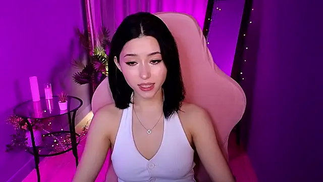 Snapshot of RedMidnight chatting on 03/30/26, 08:43 RedMidnight online show from 03/30/26, 08:43