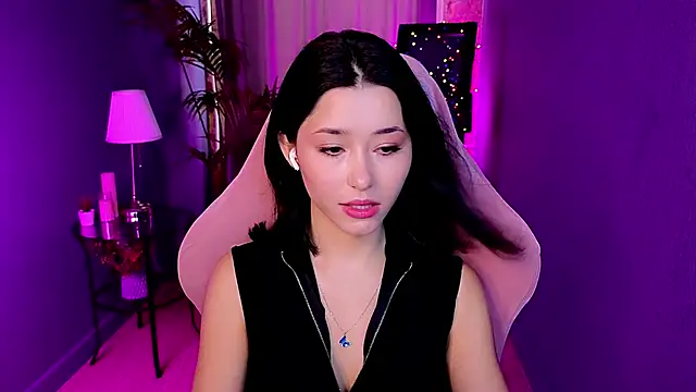 Snapshot of RedMidnight chatting on 06/09/26, 11:11 RedMidnight online show from 06/09/26, 11:11
