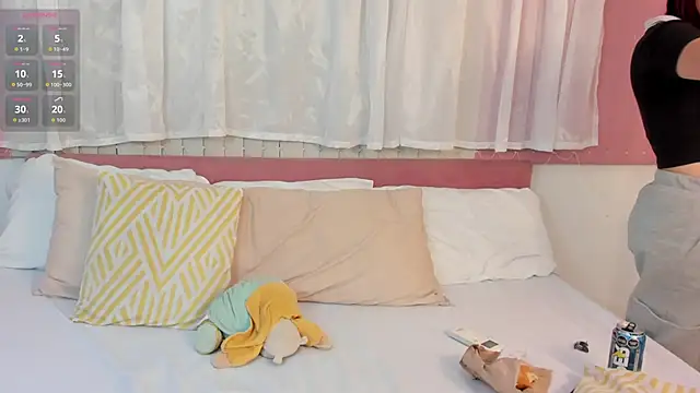 CharlotteBlossom online show from 01/07/26, 08:11