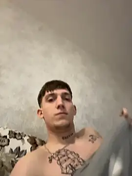 Snapshot of Rabizoon chatting on 02/06/26, 02:20 Rabizoon online show from 02/06/26, 02:20