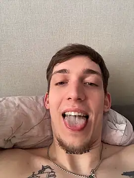 Snapshot of Rabizoon chatting on 04/10/26, 07:46 Rabizoon online show from 04/10/26, 07:46