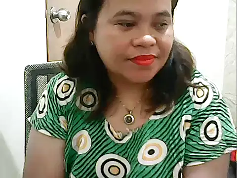 Snapshot of cutechubby chatting on 04/25/26, 06:38 cutechubby online show from 04/25/26, 06:38