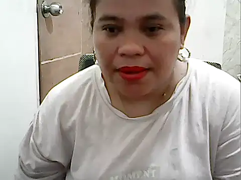 Snapshot of cutechubby chatting on 05/05/26, 10:18 cutechubby online show from 05/05/26, 10:18