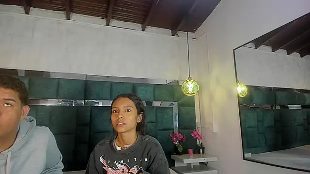  bonnyandclyde online show from 03/31/26, 12:49