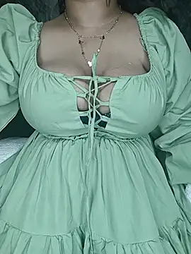 Snapshot of Curvy_Pooja chatting on 07/04/26, 06:36 Curvy Pooja online show from 07/04/26, 06:36