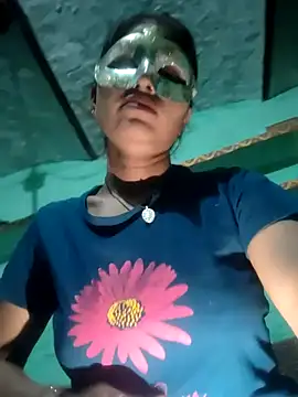 anjli 22 online show from 04/18/26, 04:44