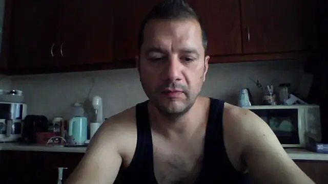 Snapshot of Billakos chatting on 06/03/26, 07:33 Billakos online show from 06/03/26, 07:33